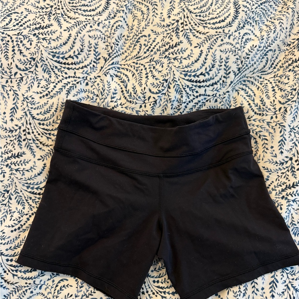 Lululemon biker shorts